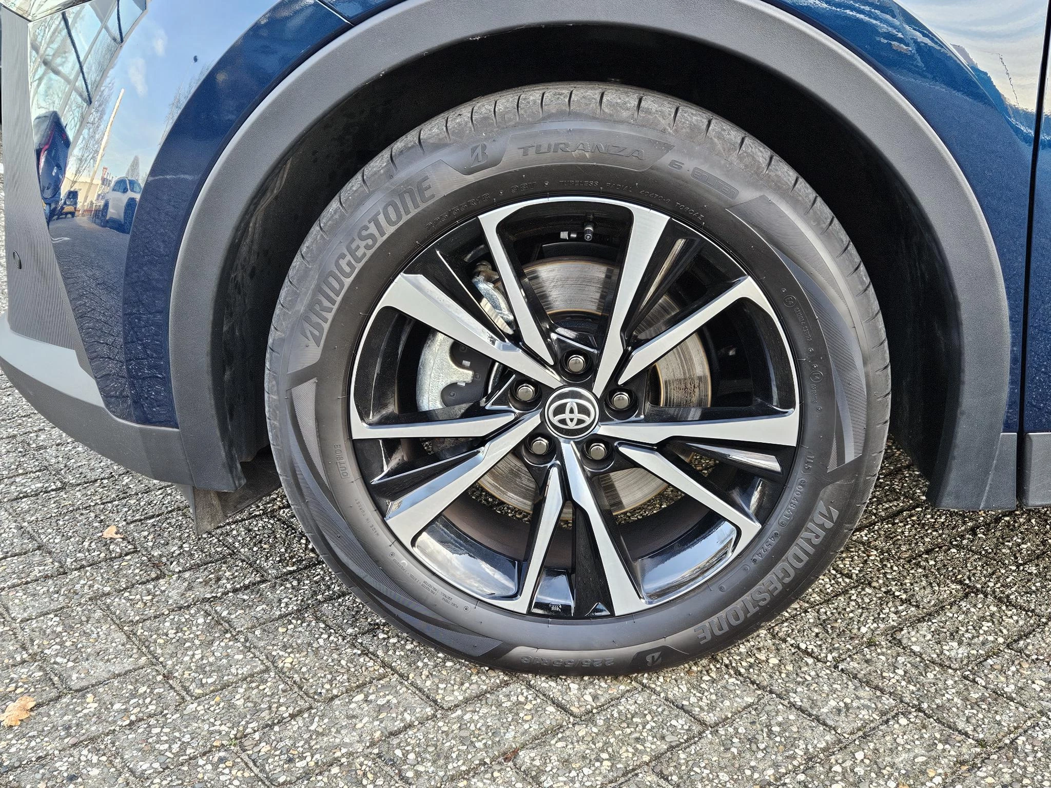 Hoofdafbeelding Toyota C-HR