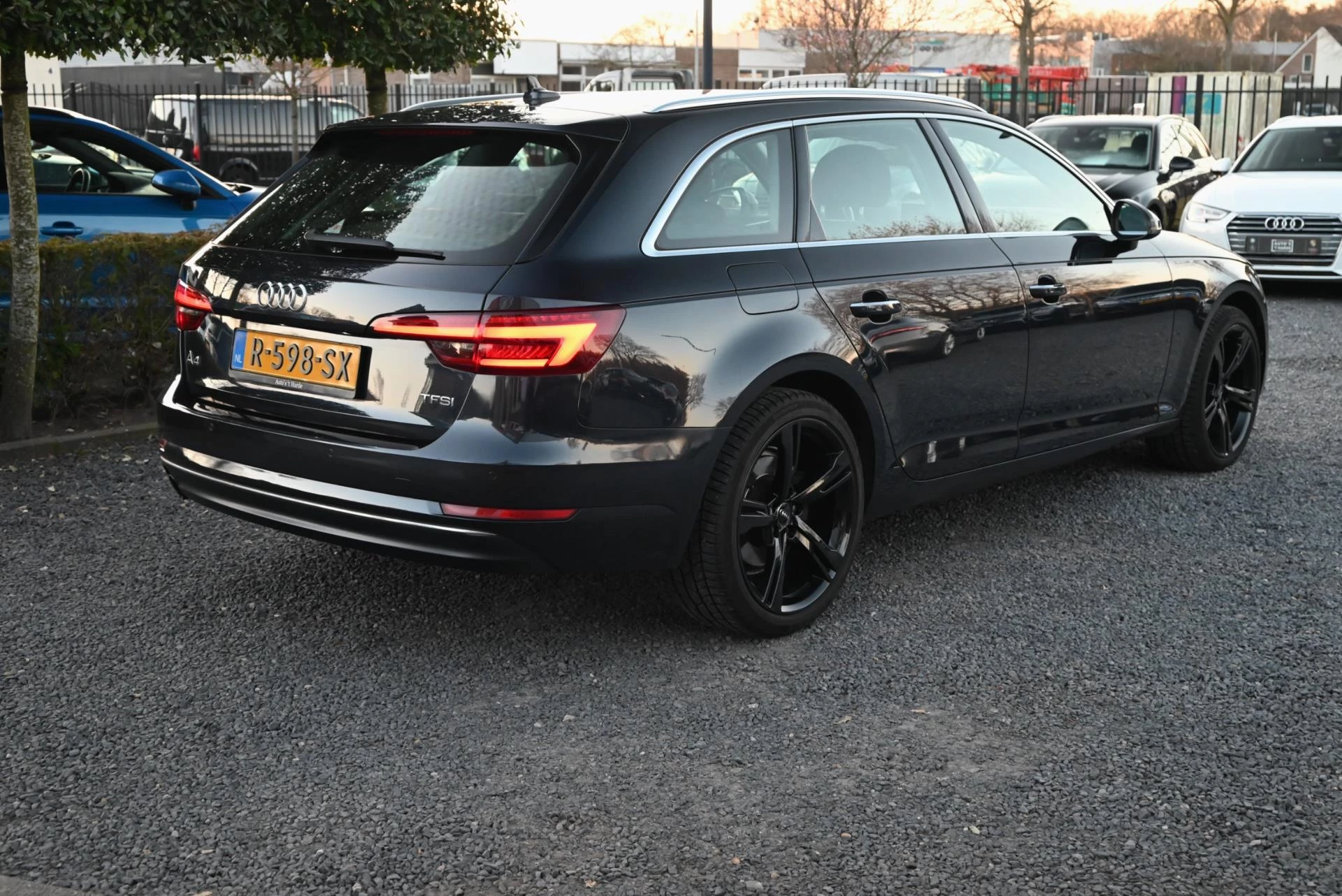 Hoofdafbeelding Audi A4