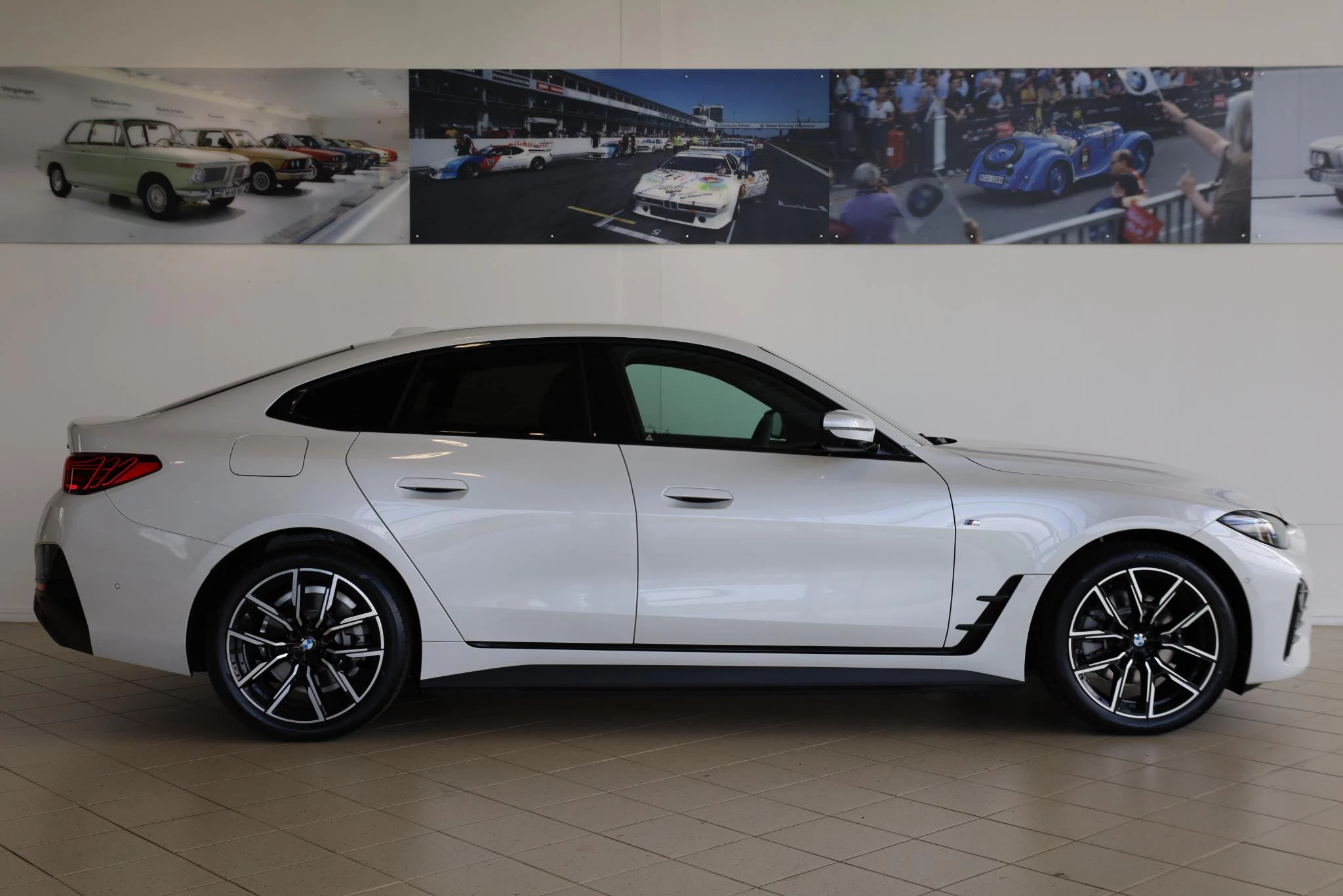 Hoofdafbeelding BMW i4