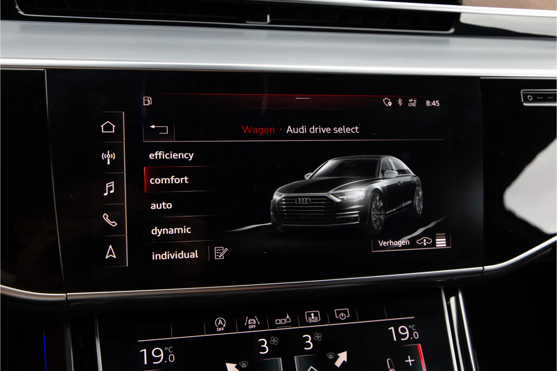 Hoofdafbeelding Audi A8