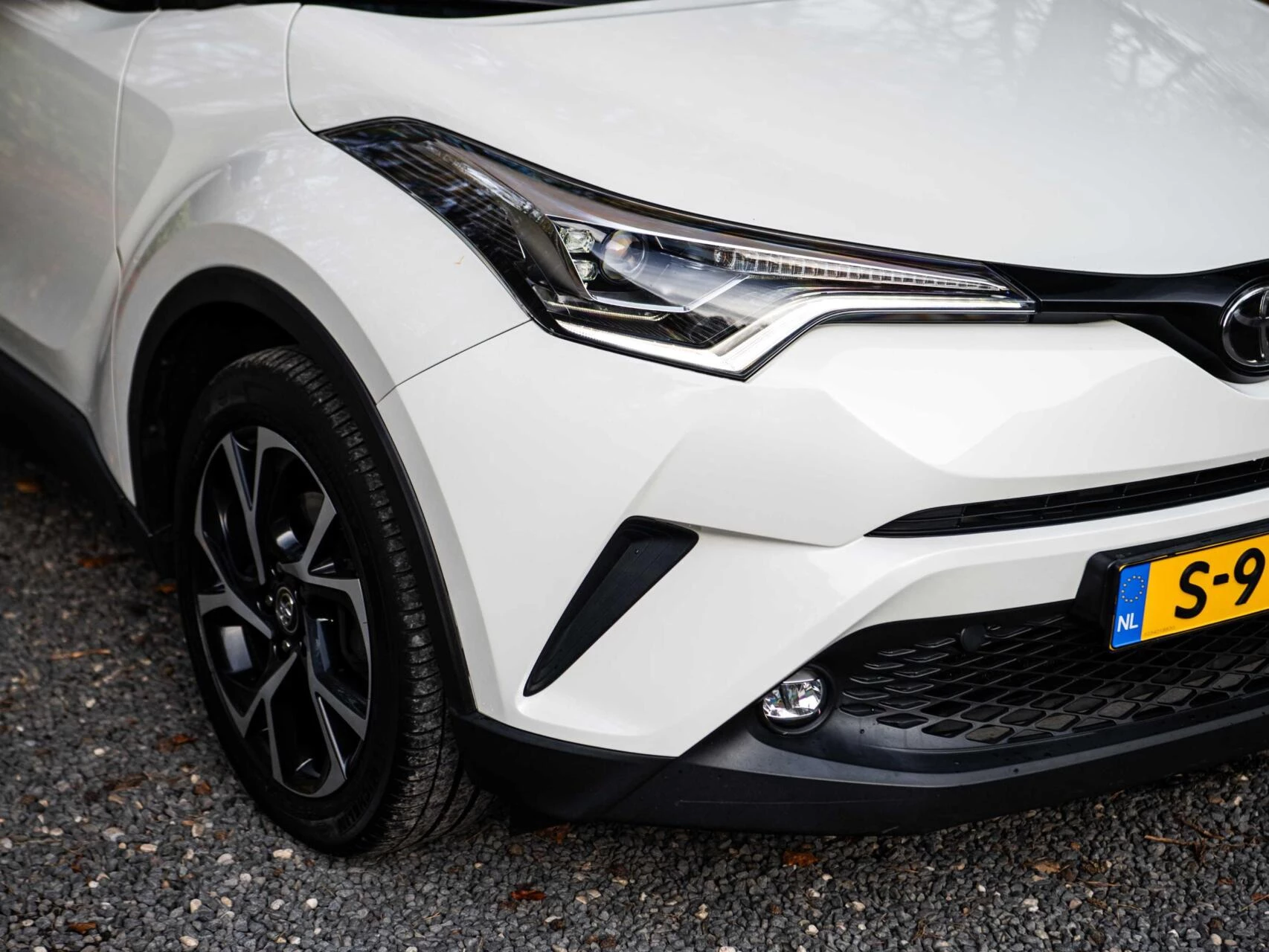 Hoofdafbeelding Toyota C-HR