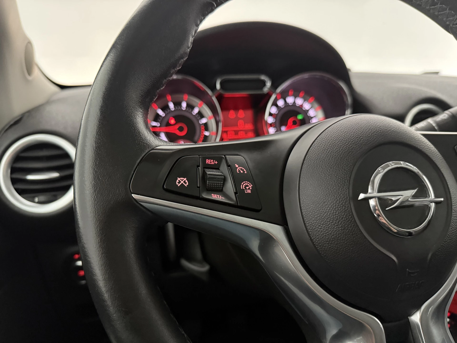 Hoofdafbeelding Opel ADAM