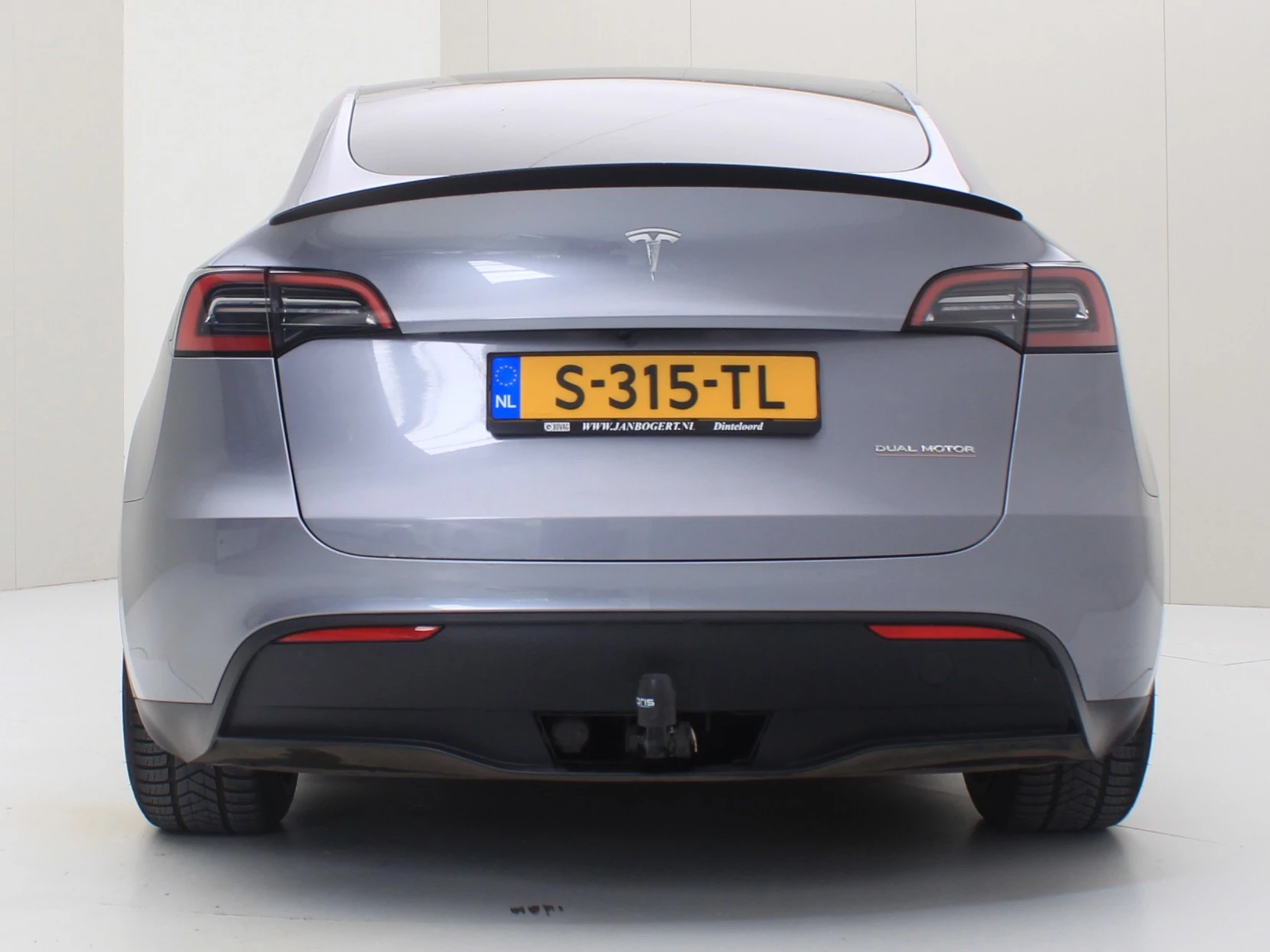 Hoofdafbeelding Tesla Model Y