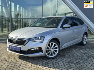 Hoofdafbeelding Škoda Scala Skoda Scala 1.0 TSI Sport Business Automaat / Trekhaak / Stoelverwarming