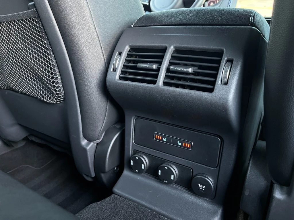 Hoofdafbeelding Jaguar F-PACE