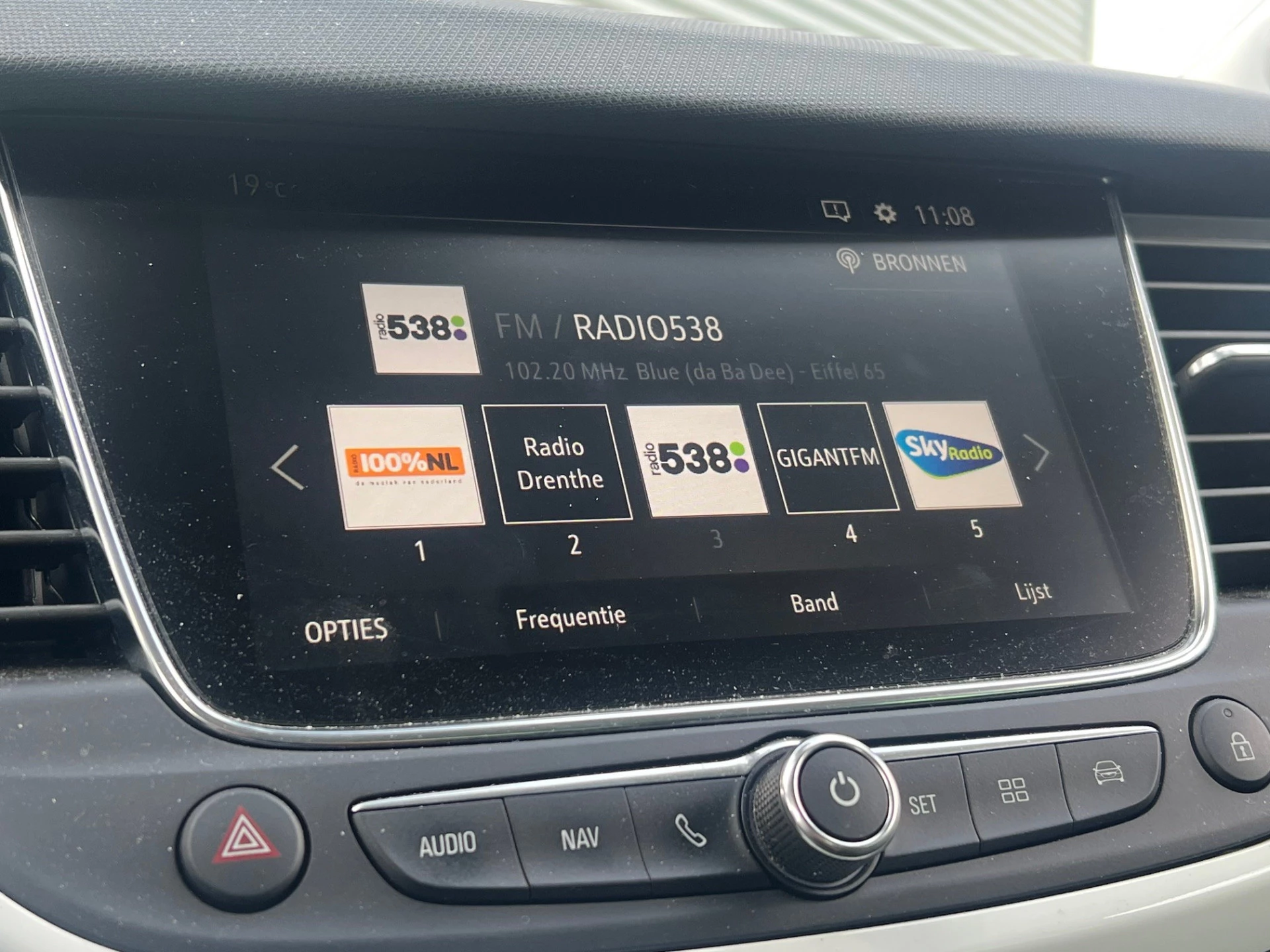Hoofdafbeelding Opel Crossland X