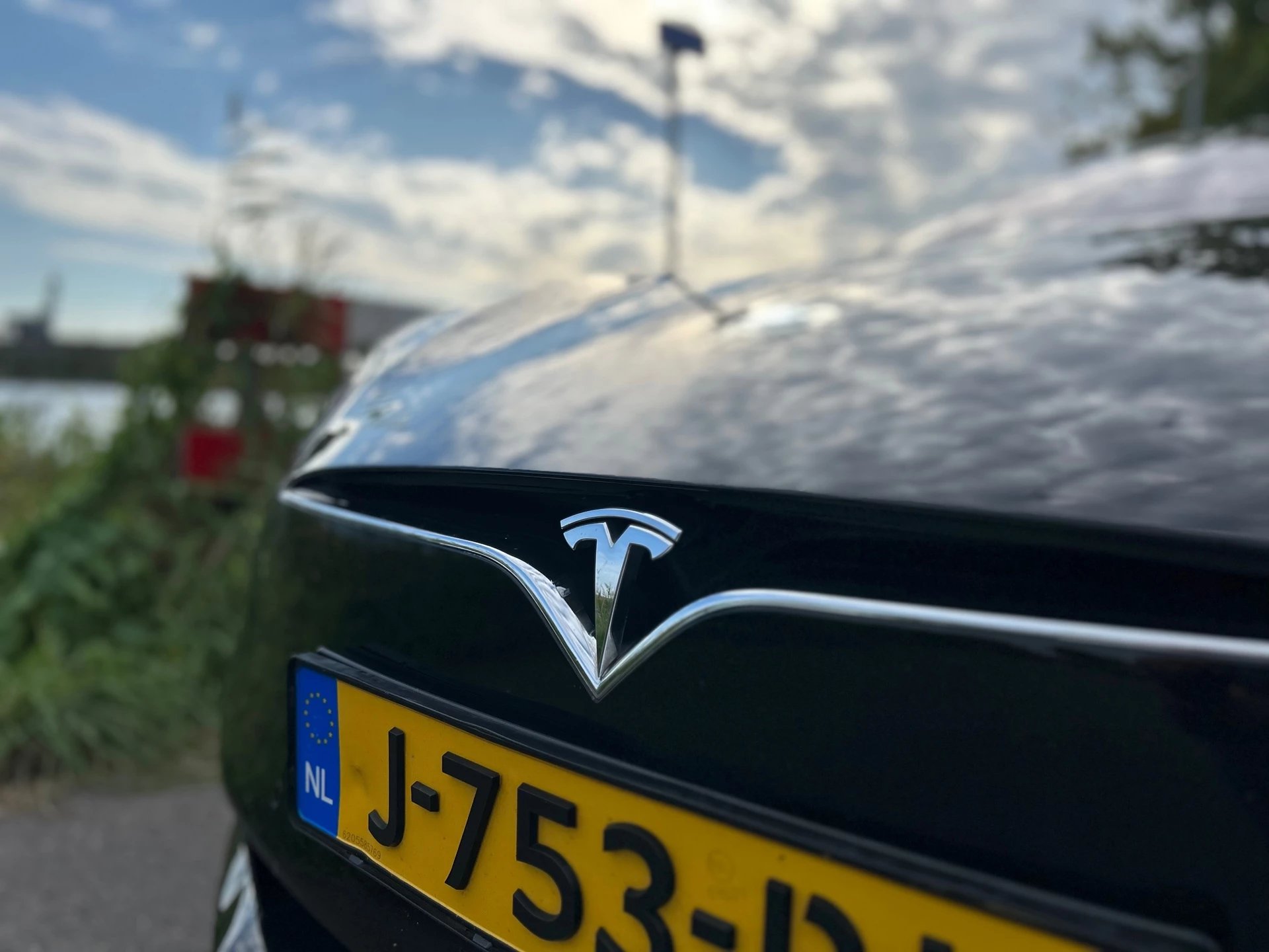 Hoofdafbeelding Tesla Model S