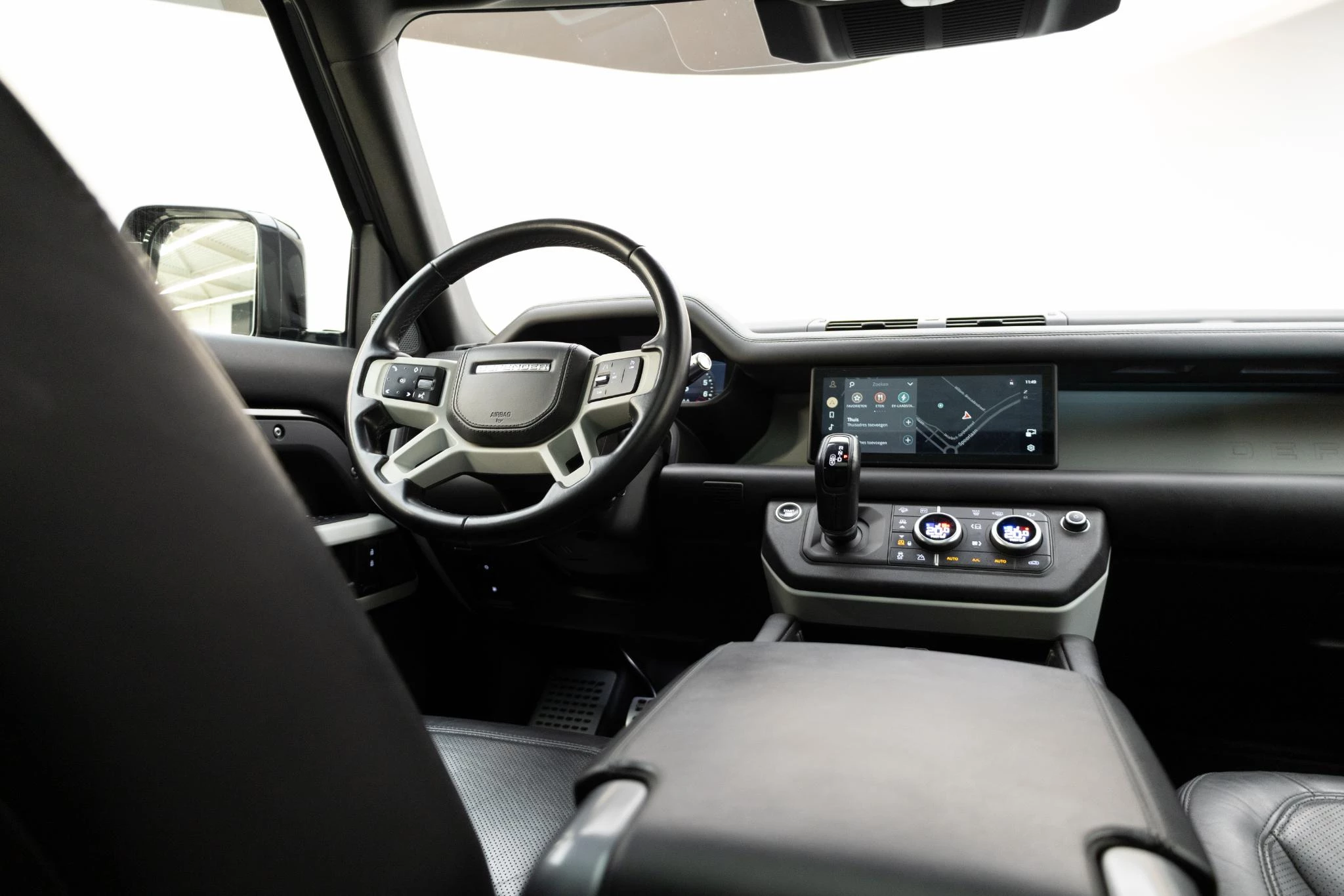 Hoofdafbeelding Land Rover Defender