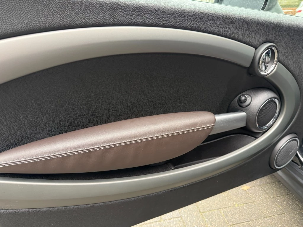 Hoofdafbeelding MINI Cabrio