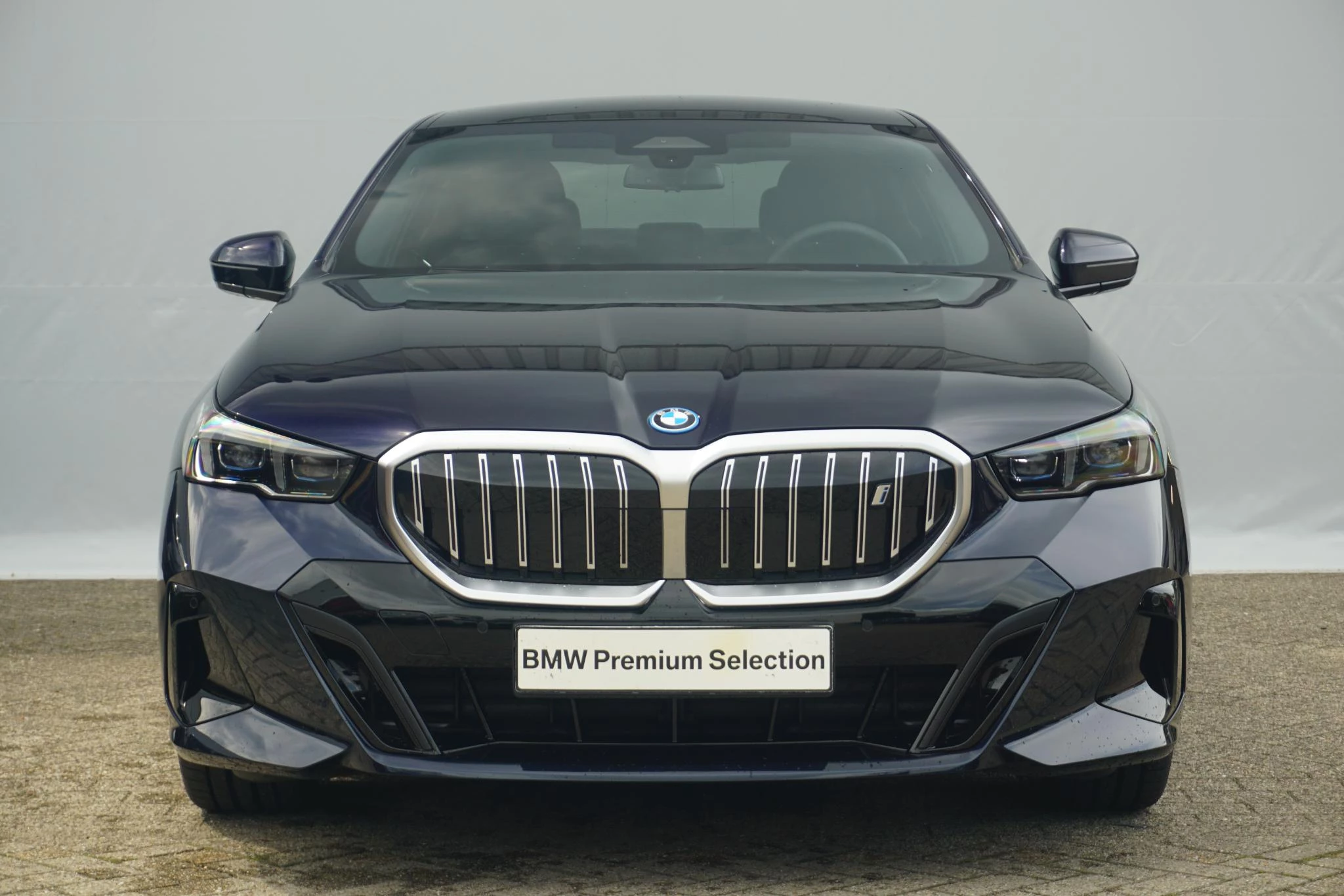 Hoofdafbeelding BMW i5