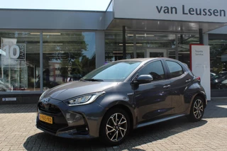 Toyota Yaris 1.5 HYBRID FIRST EDITION LED KEYLESS AD-CRUISE 16"LM-VELGEN APPLE/ANDROID CAMERA NAVIGATIE