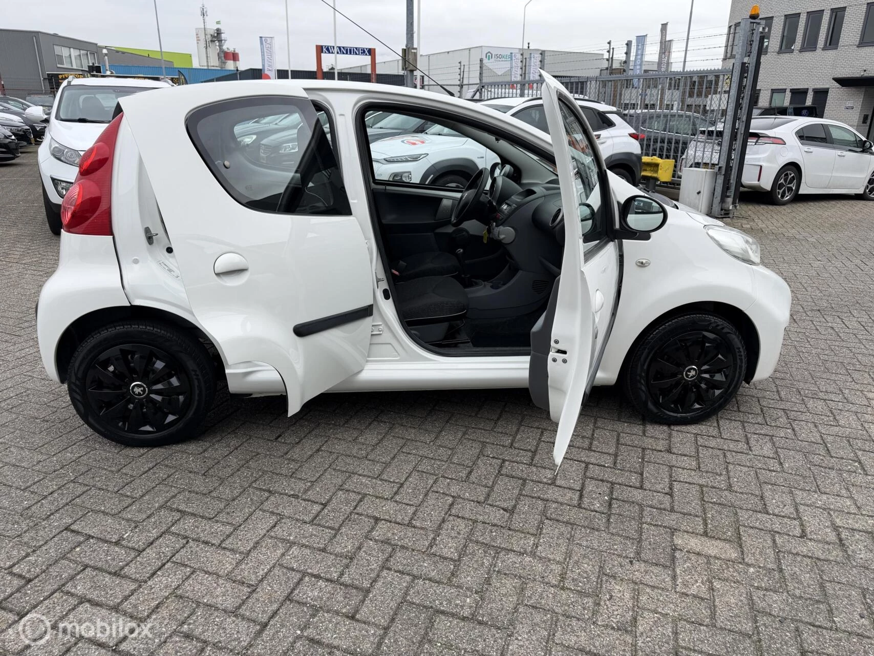 Hoofdafbeelding Peugeot 107