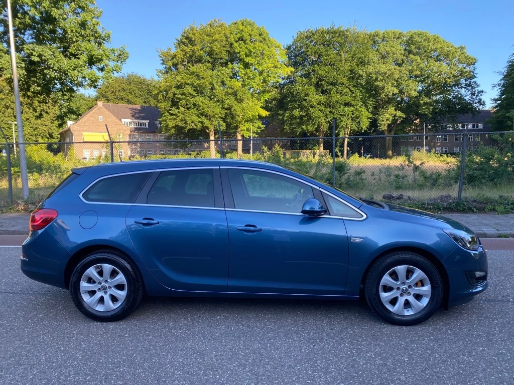 Hoofdafbeelding Opel Astra