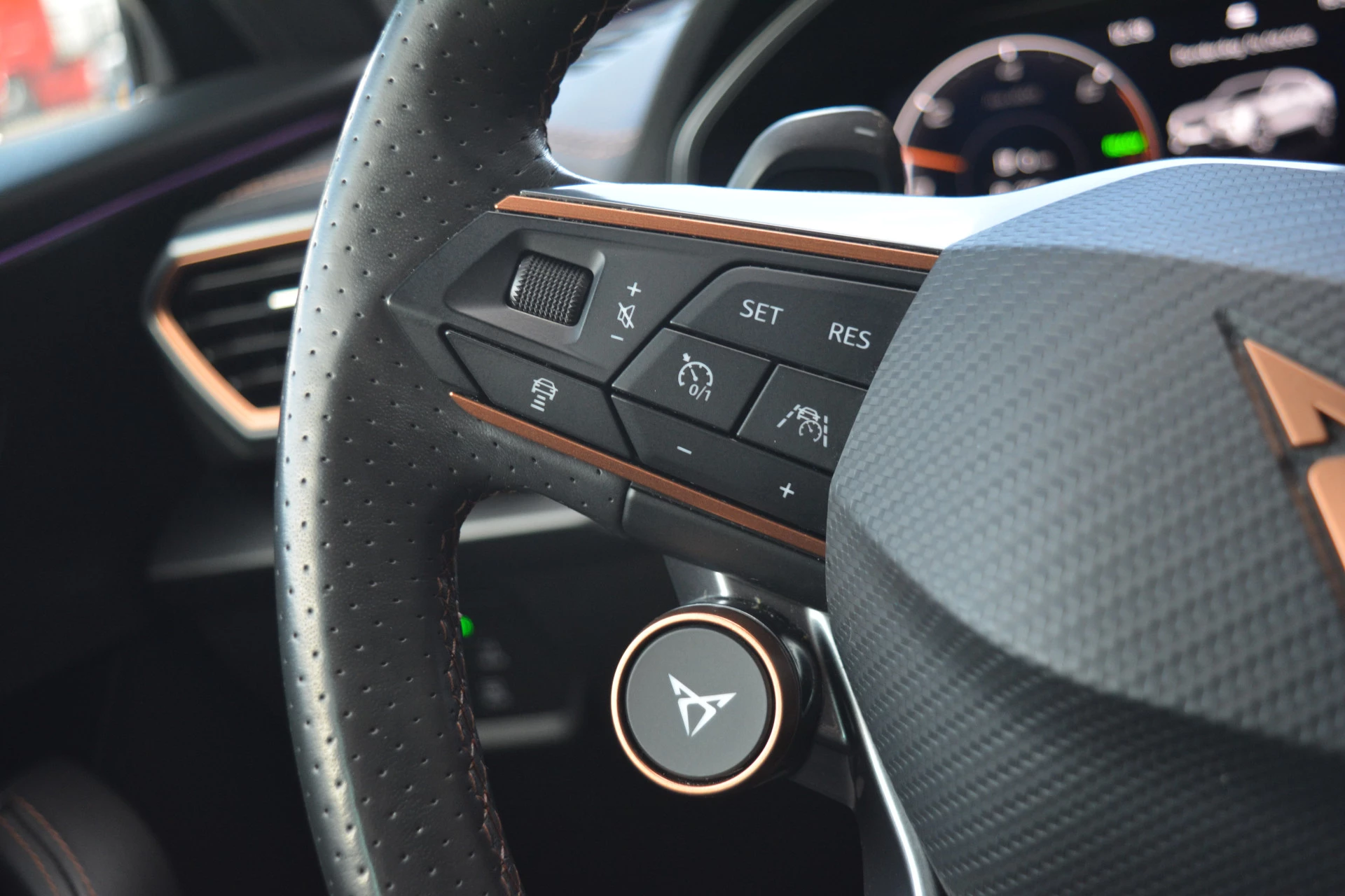 Hoofdafbeelding CUPRA Formentor