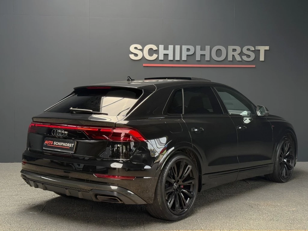 Hoofdafbeelding Audi Q8