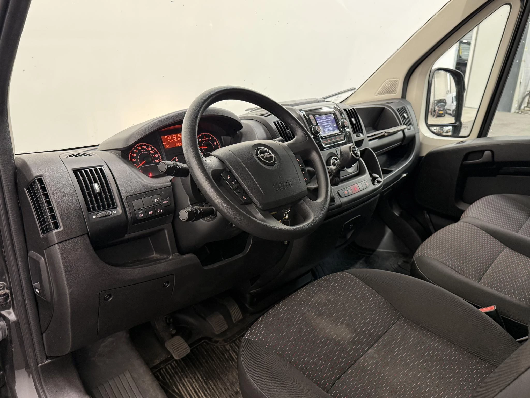 Hoofdafbeelding Opel Movano