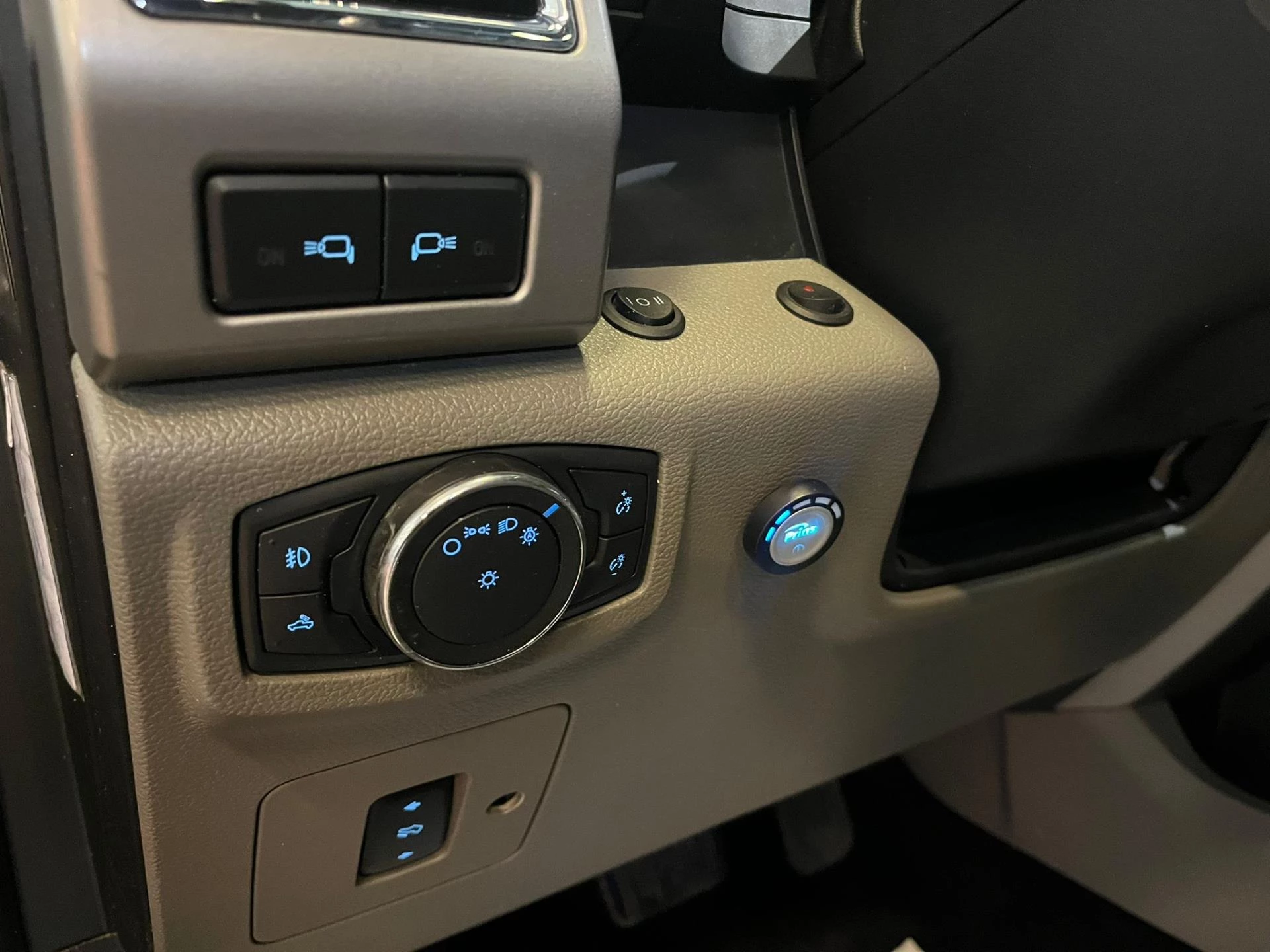 Hoofdafbeelding Ford F-150