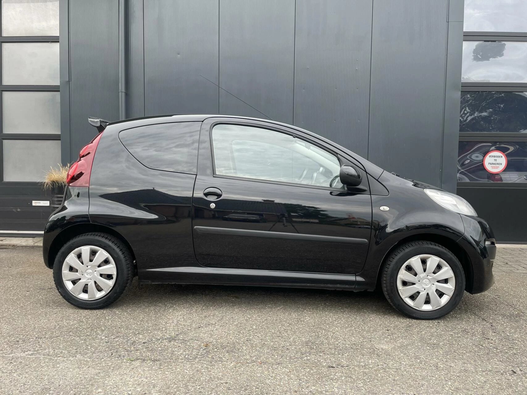 Hoofdafbeelding Peugeot 107