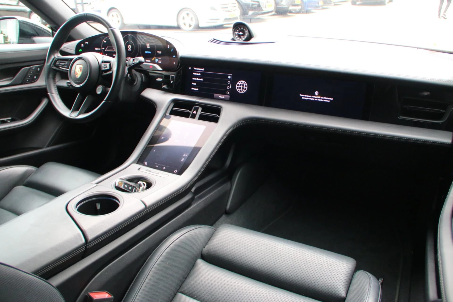 Hoofdafbeelding Porsche Taycan