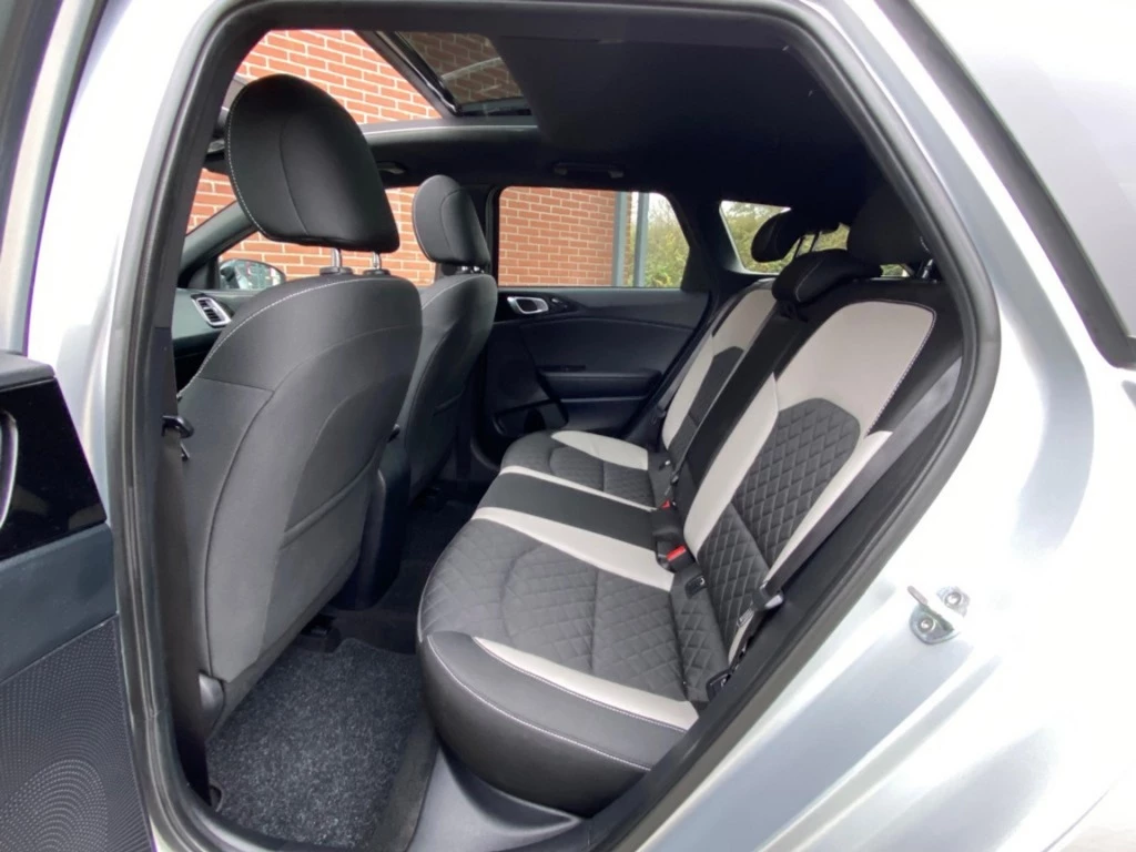 Hoofdafbeelding Kia Ceed