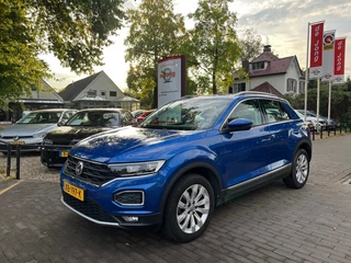Volkswagen T-Roc 1.5 TSI SPORT 150PK / DIGI COCKPIT / CAMERA / AFN. TREKHAAK