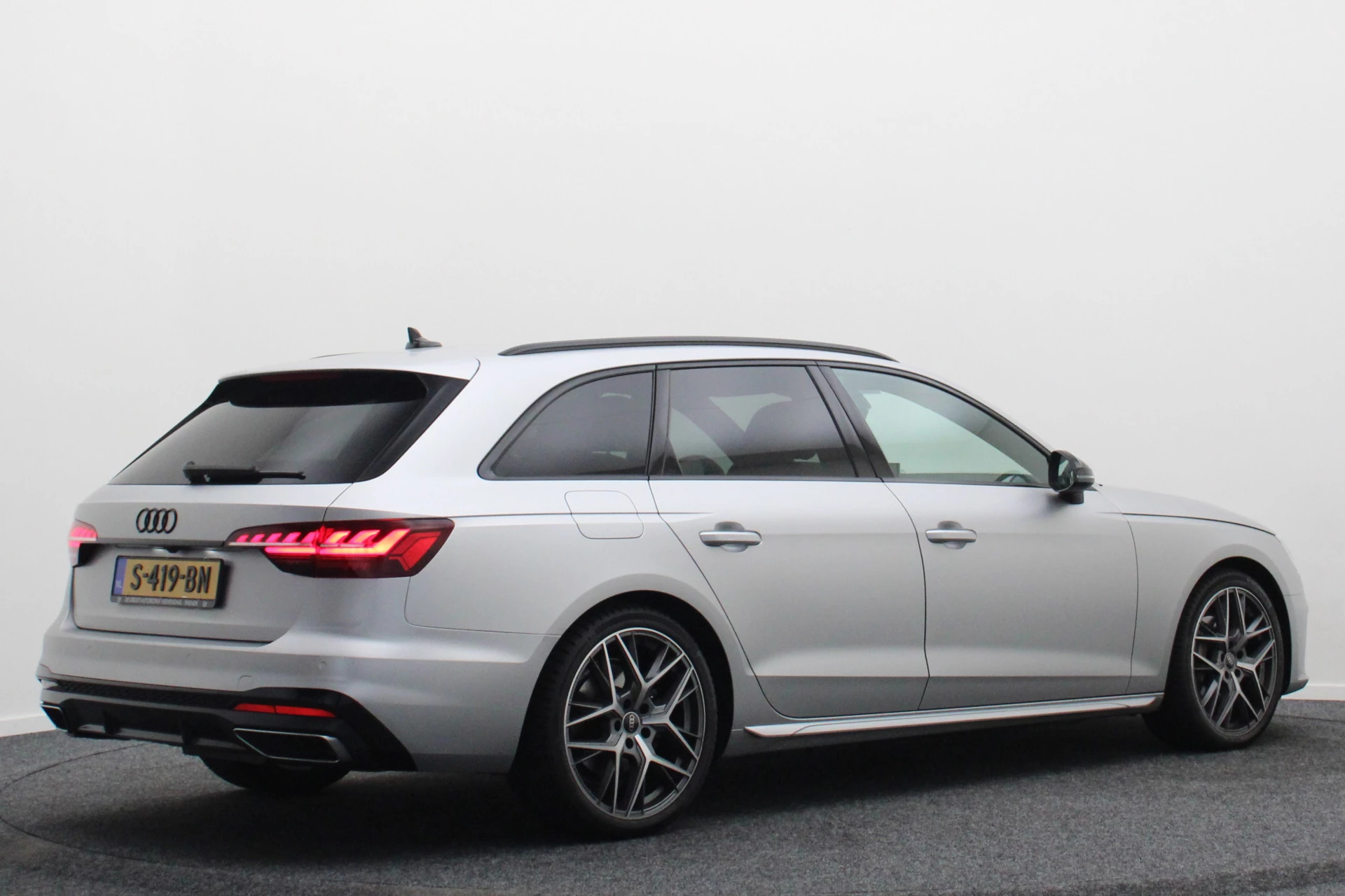Hoofdafbeelding Audi A4