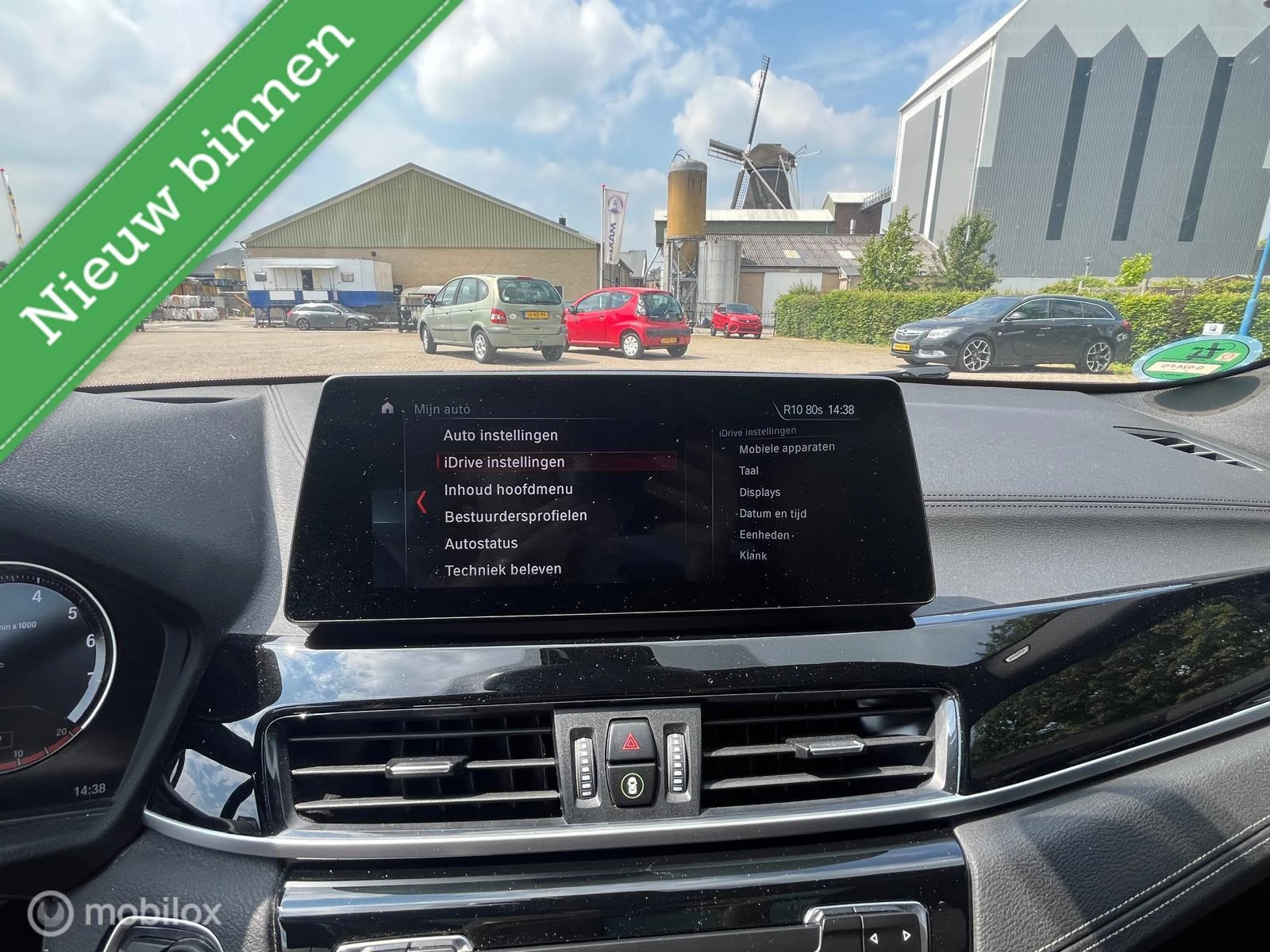 Hoofdafbeelding BMW X2
