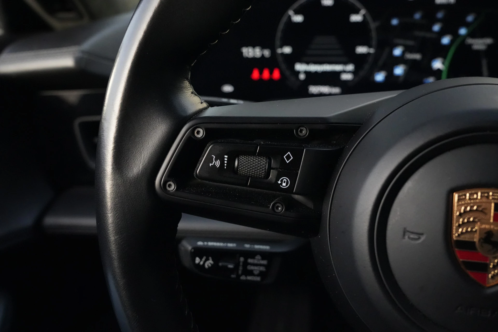 Hoofdafbeelding Porsche Taycan