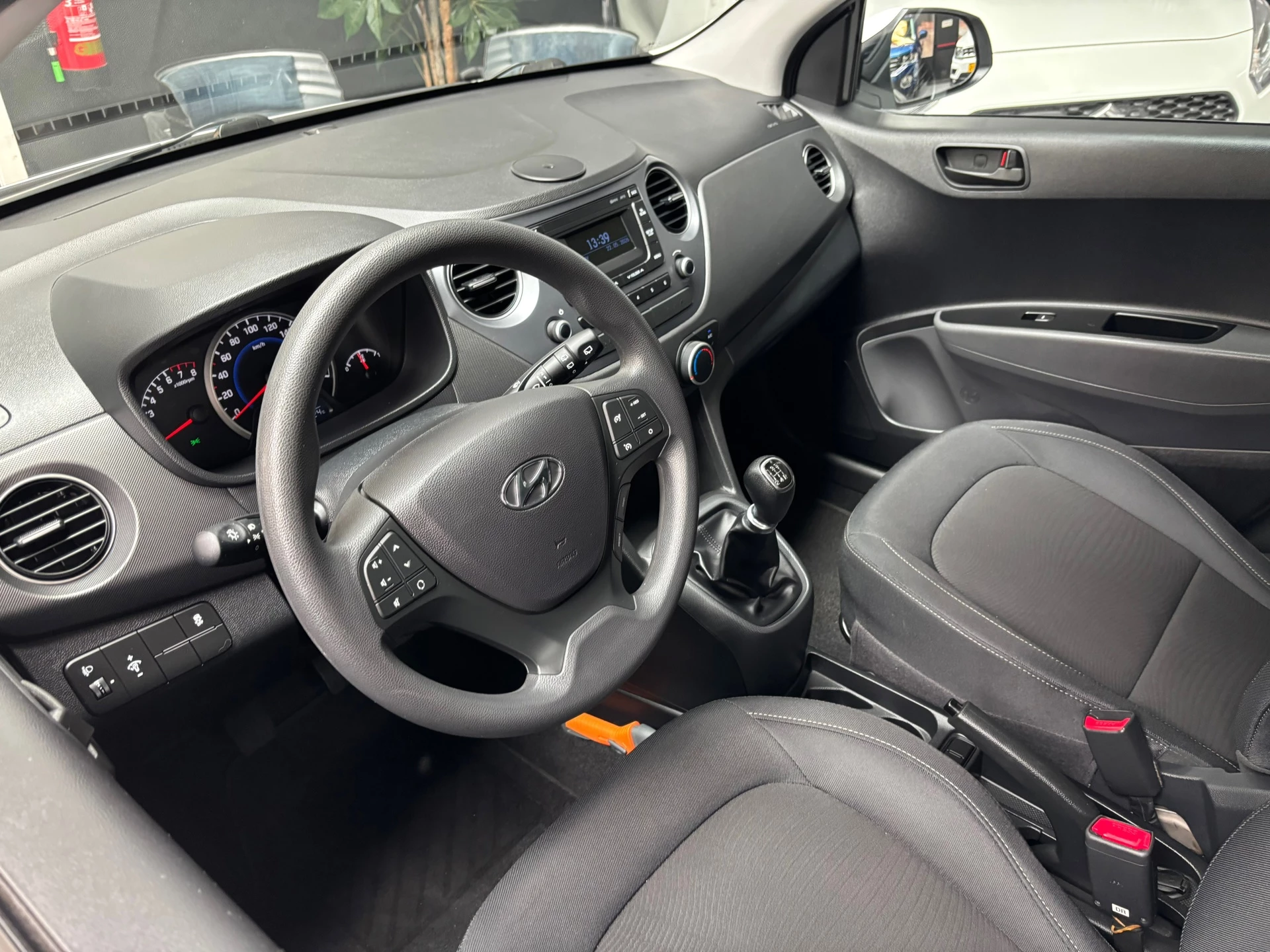 Hoofdafbeelding Hyundai i10