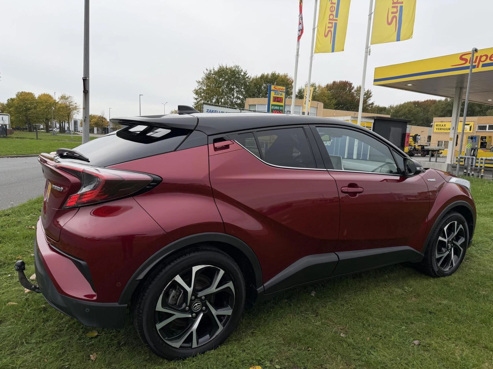 Hoofdafbeelding Toyota C-HR