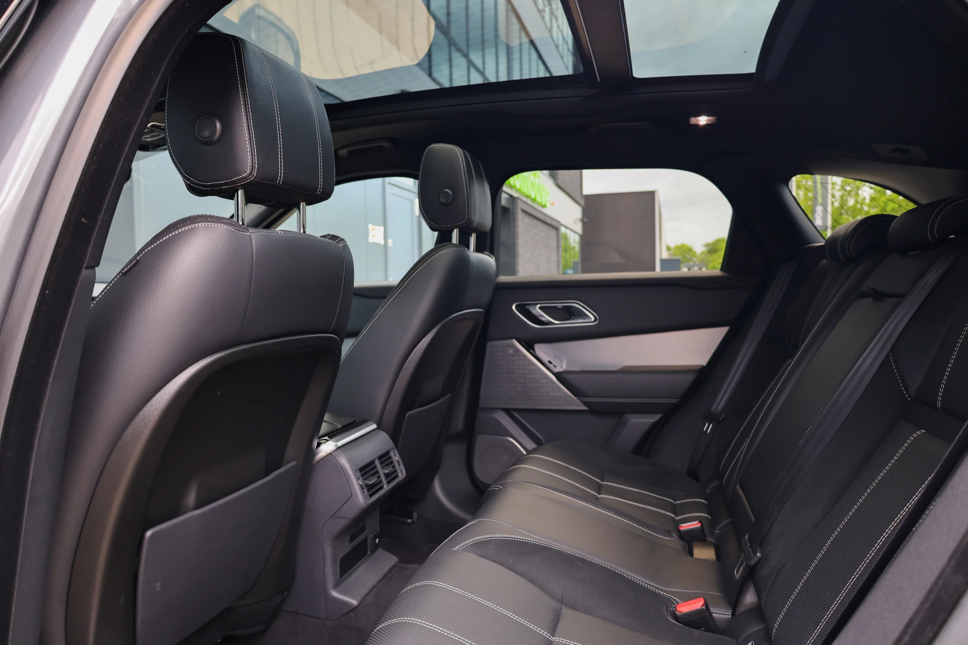 Hoofdafbeelding Land Rover Range Rover Velar