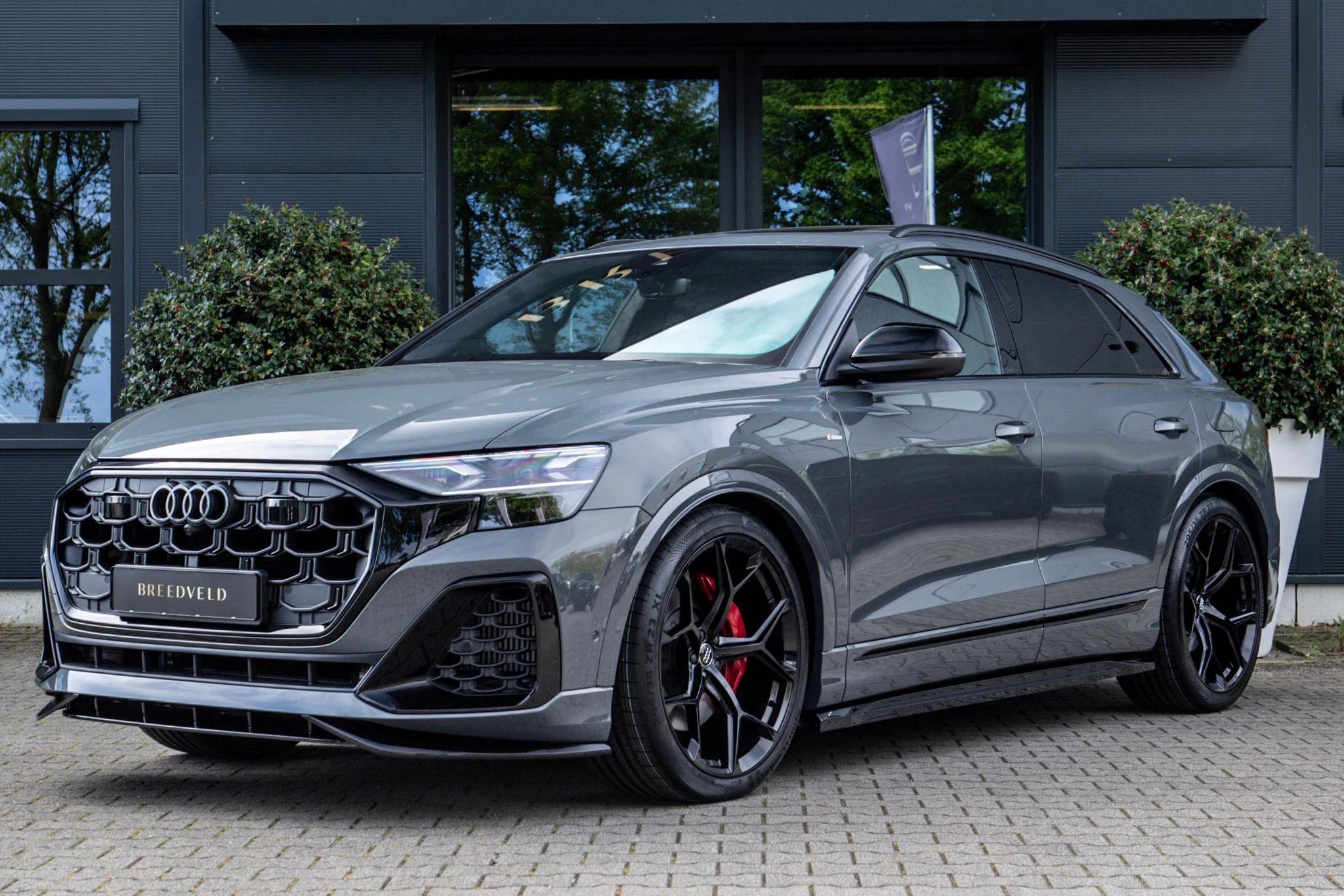 Hoofdafbeelding Audi Q8