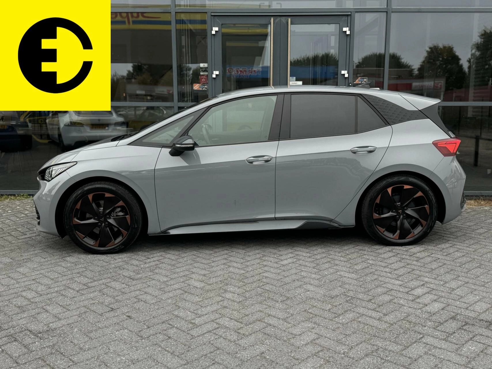 Hoofdafbeelding CUPRA Born