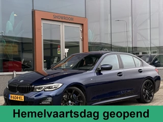 BMW 3 Serie 320i High Executive Edition | Head-Up | Led | Leder | Hifi | Achteruitrijcamera |