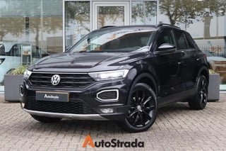 Volkswagen T-Roc 1.5 TSI Sport 150pk | ACC | Carplay | Sfeer | Virtual | Keyless | DAB | Rijstrooksensor | 1e Eigenaar