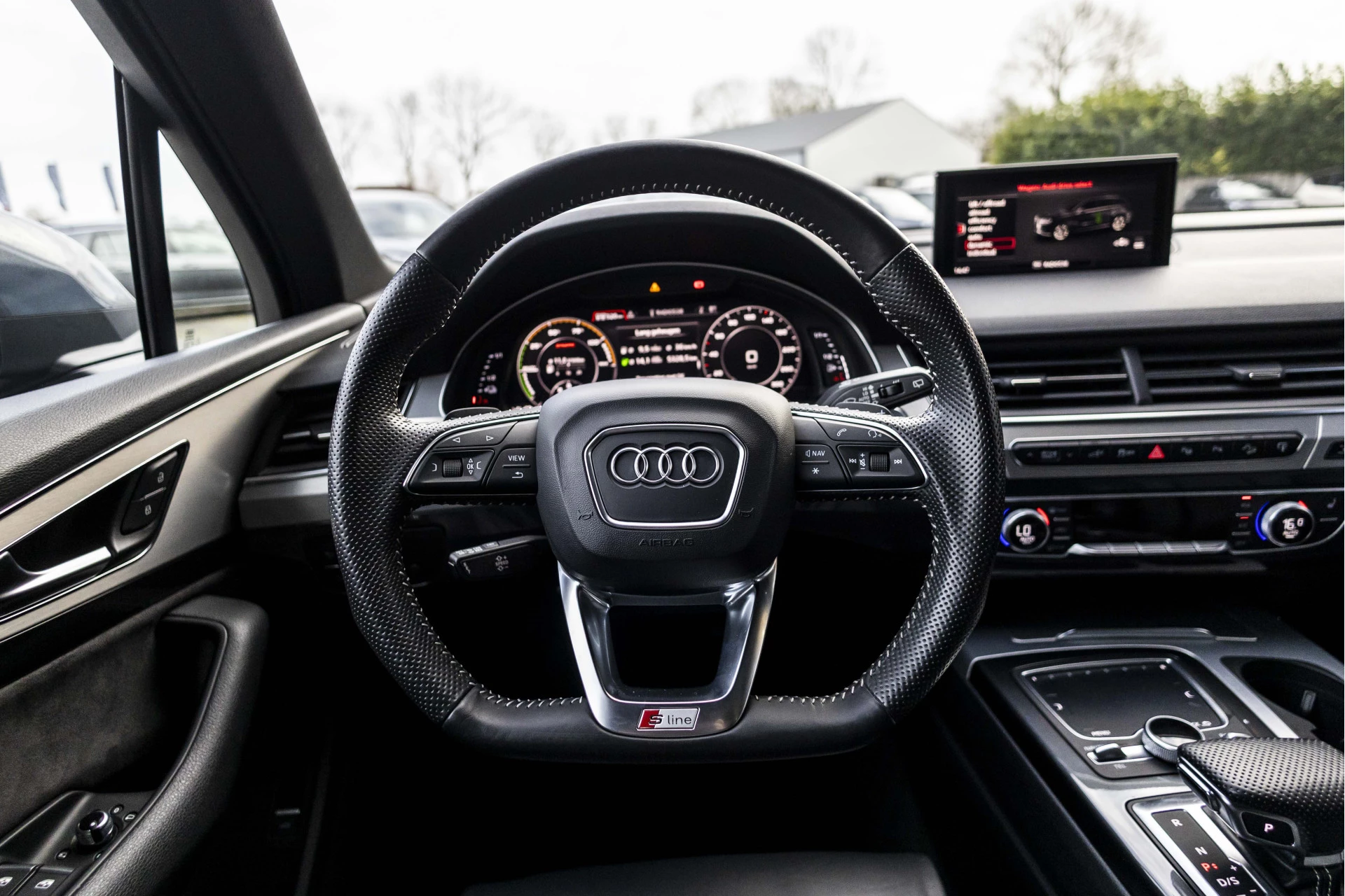 Hoofdafbeelding Audi Q7