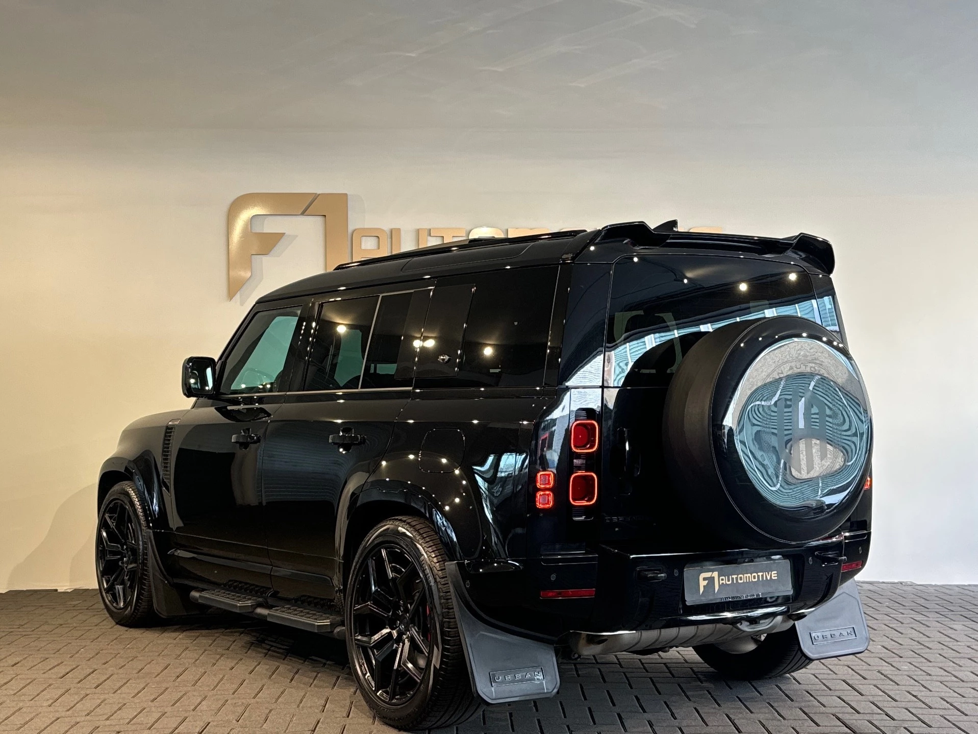 Hoofdafbeelding Land Rover Defender