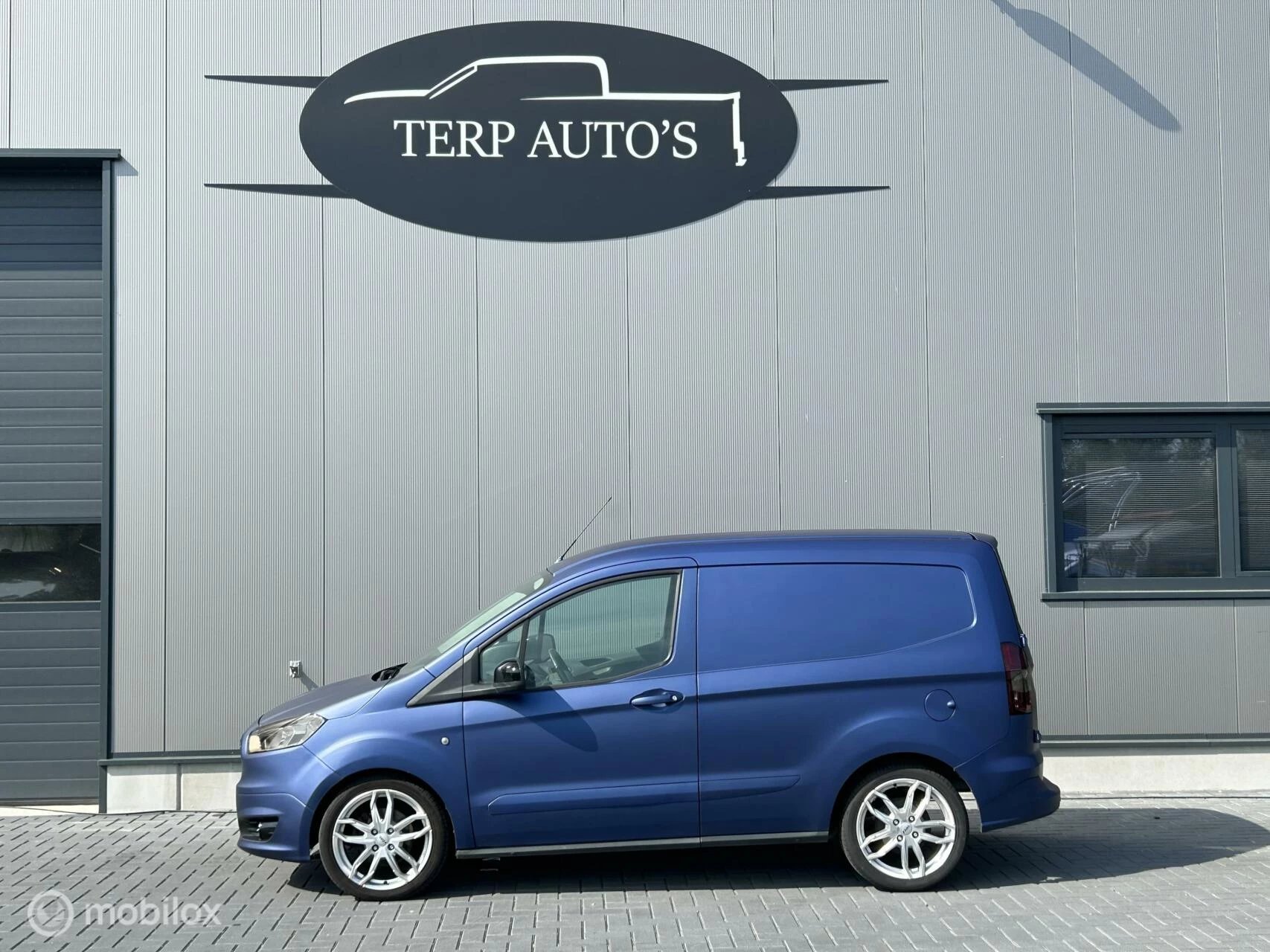 Hoofdafbeelding Ford Transit Courier