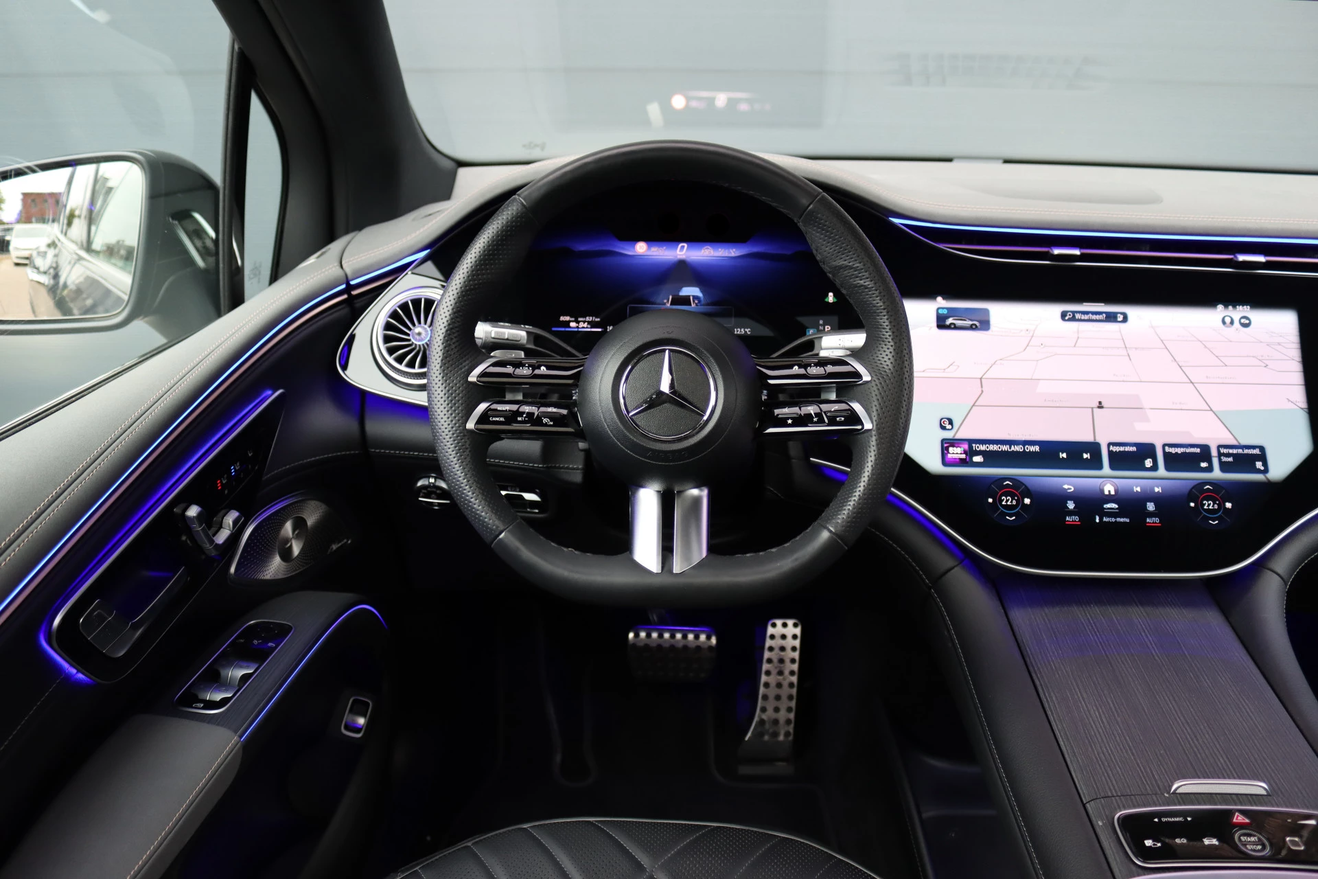 Hoofdafbeelding Mercedes-Benz EQS