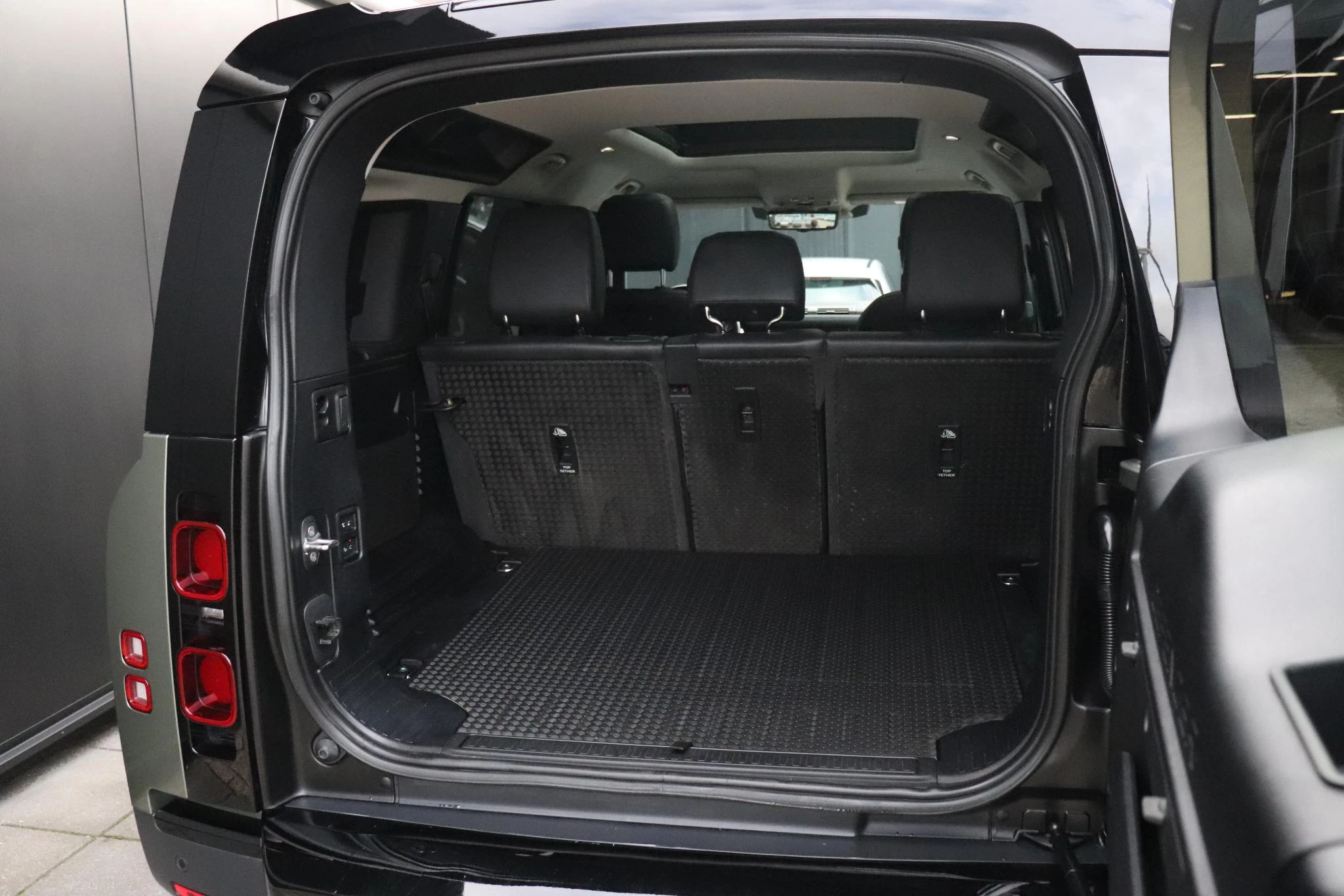 Hoofdafbeelding Land Rover Defender