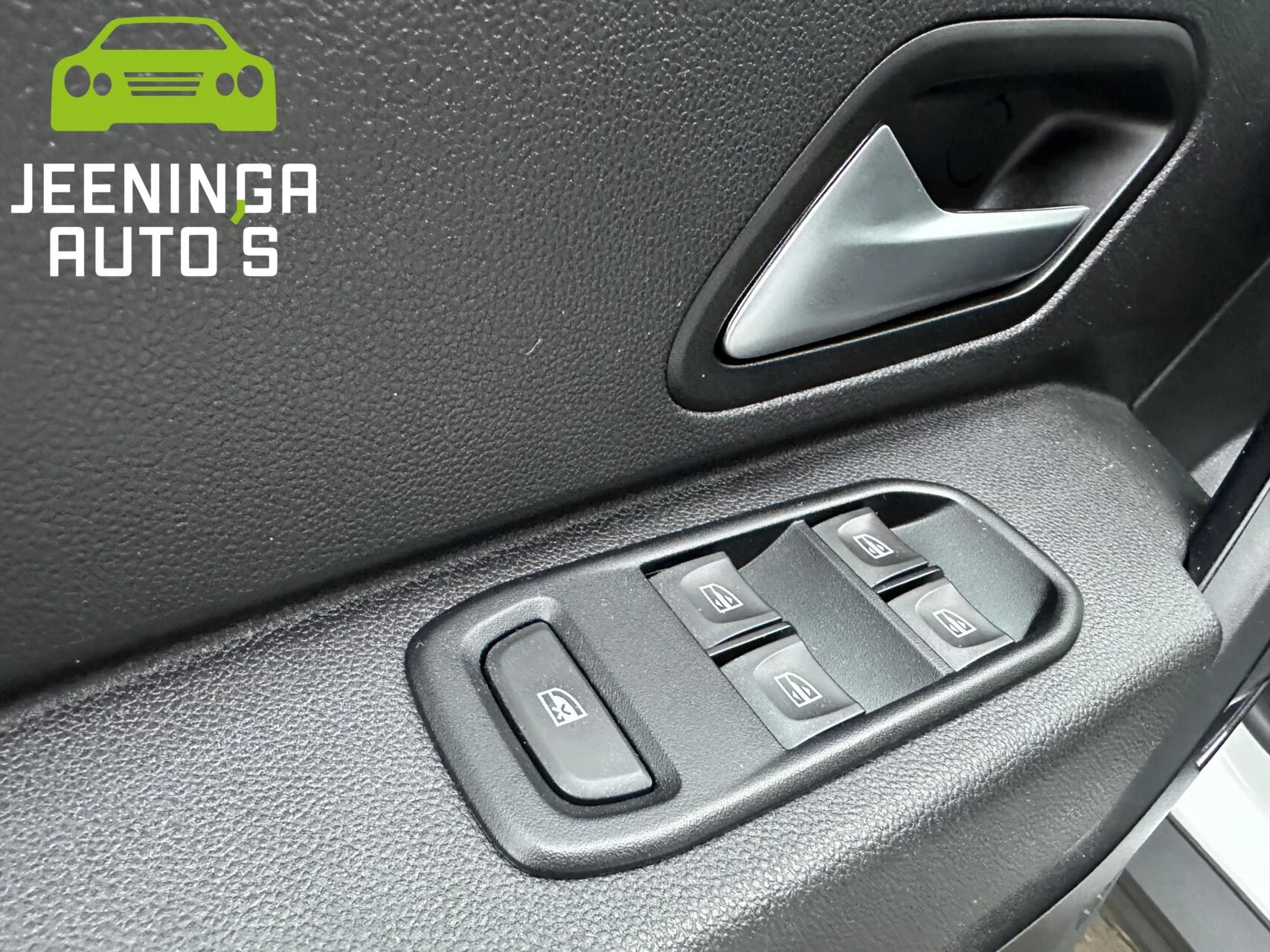 Hoofdafbeelding Dacia Duster