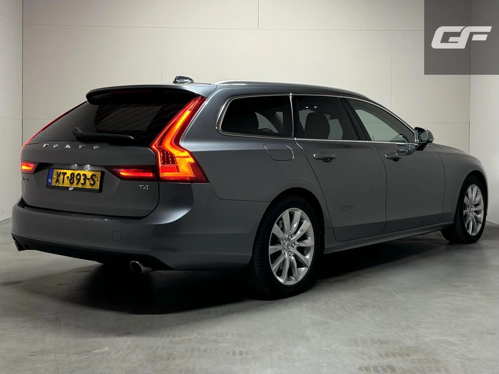 Hoofdafbeelding Volvo V90