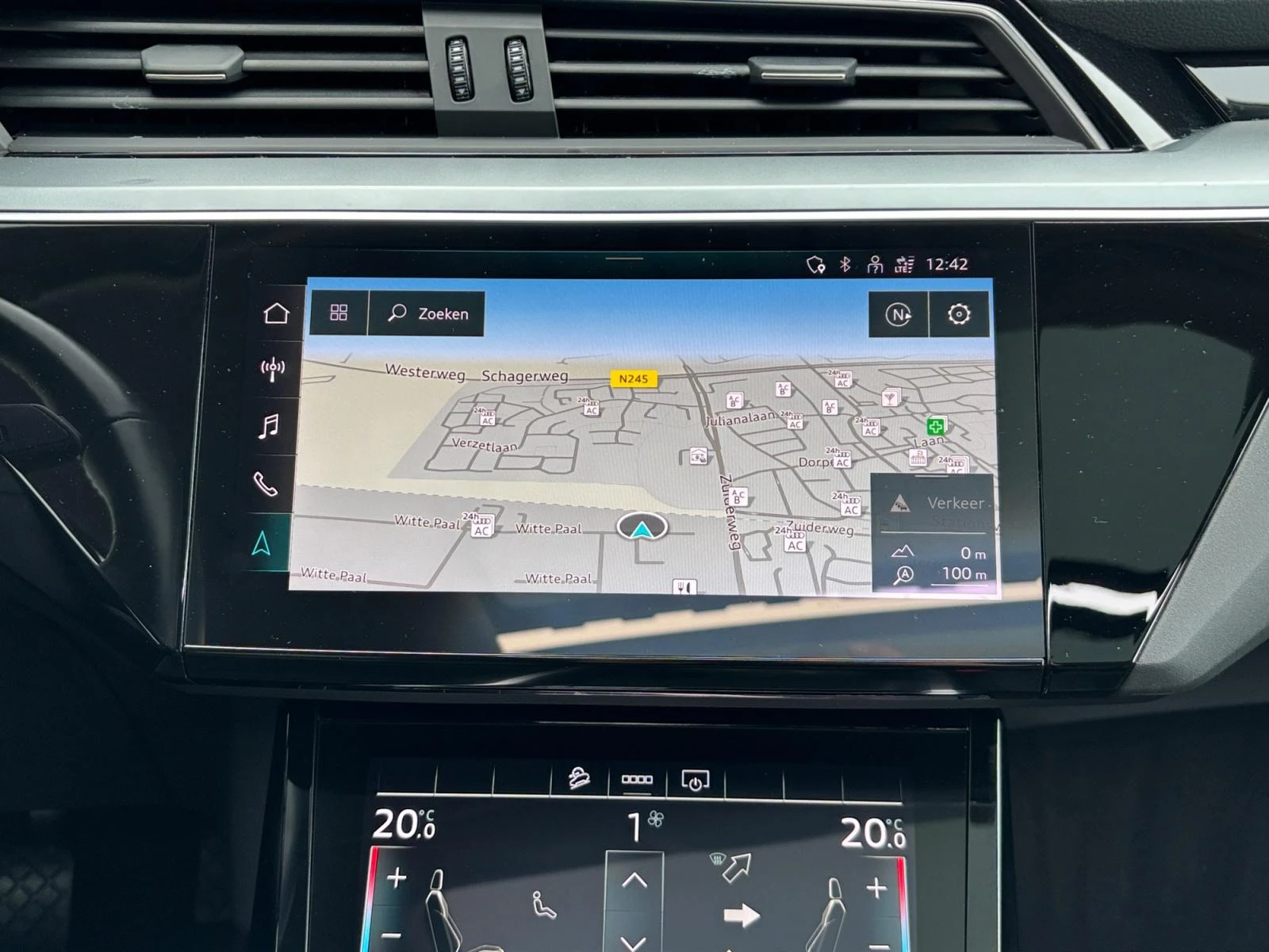 Hoofdafbeelding Audi e-tron