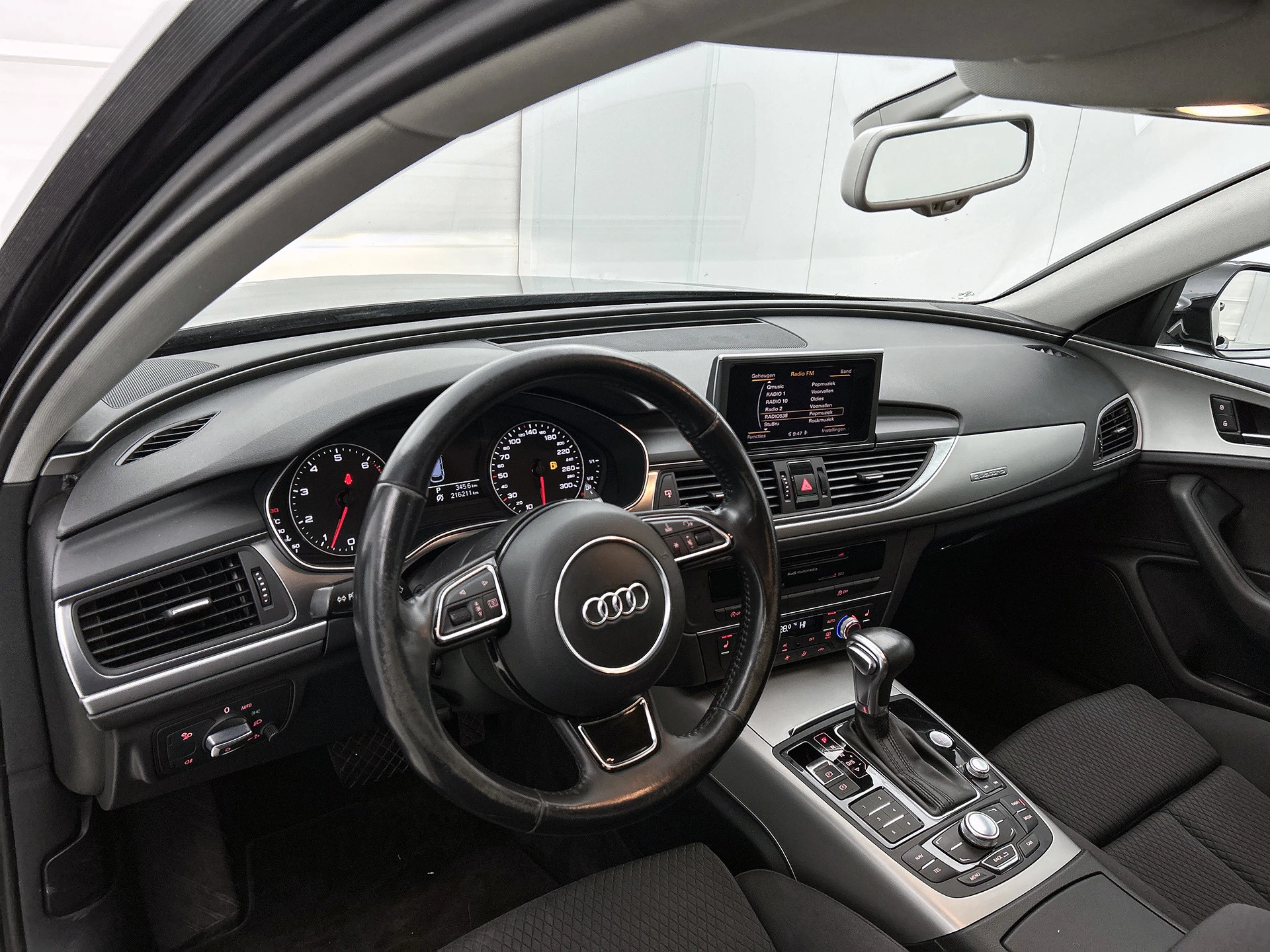 Hoofdafbeelding Audi A6