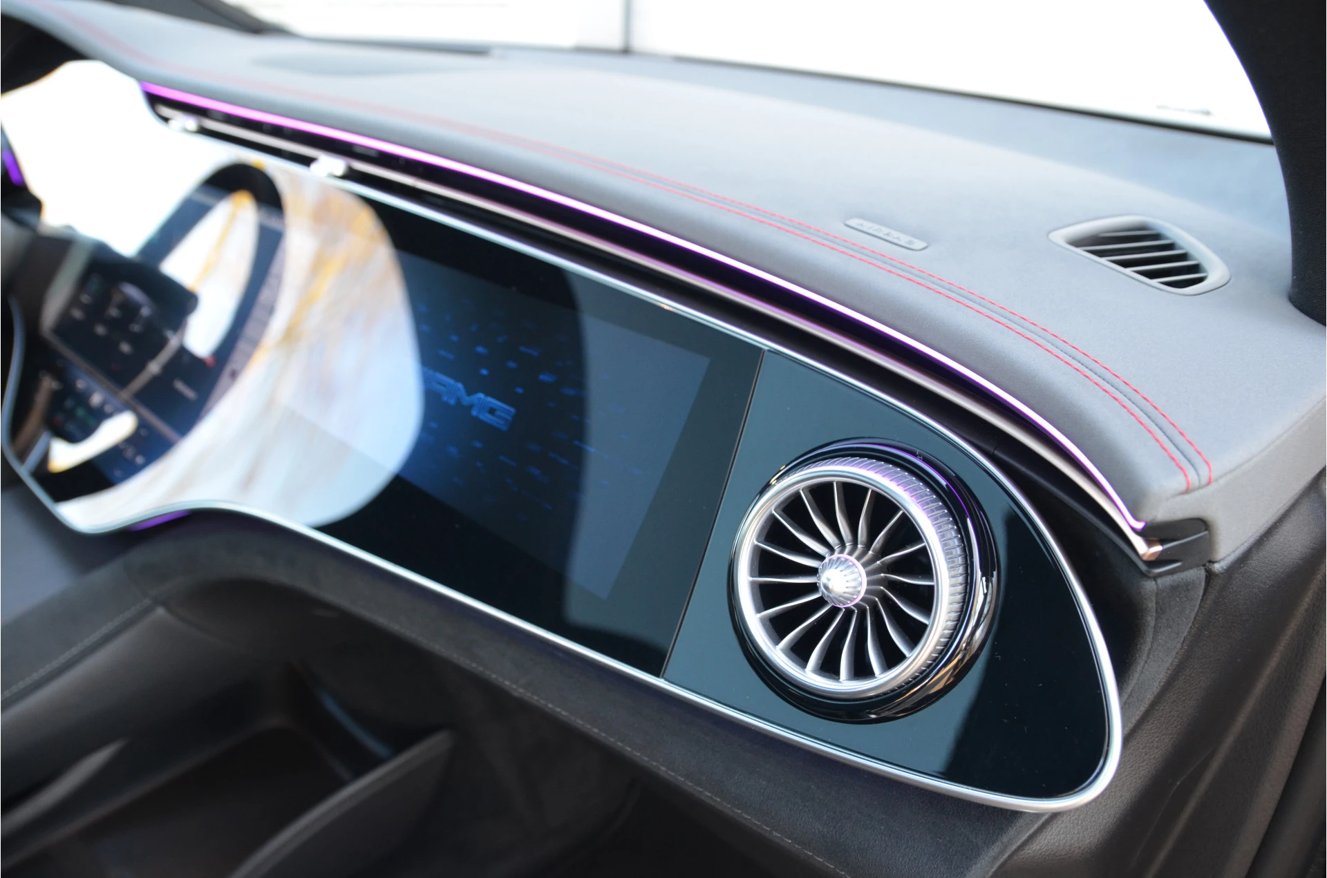 Hoofdafbeelding Mercedes-Benz EQE