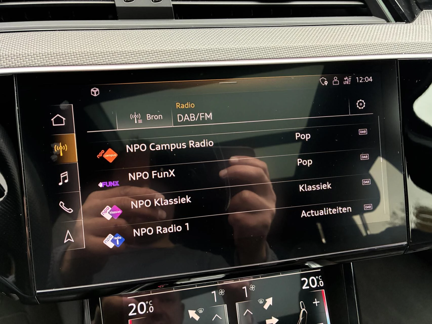 Hoofdafbeelding Audi e-tron