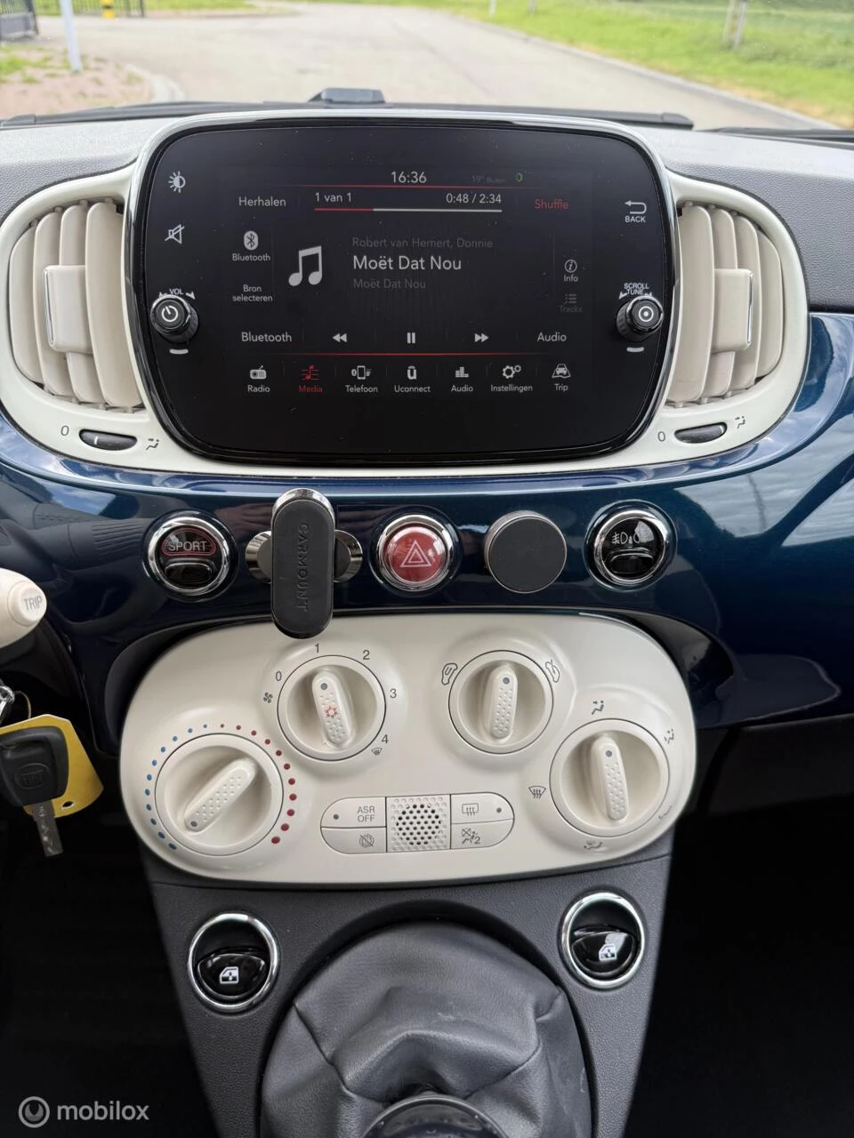 Hoofdafbeelding Fiat 500C