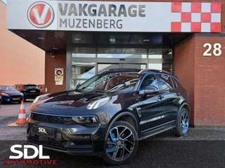 Lynk & Co 01 1.5 // PANO DAK // INFINITY SOUND // 360 CAMERA // ELEK. ACHTERKLEP // ADAPTIVE CRUISE // STOELVERWARMING //