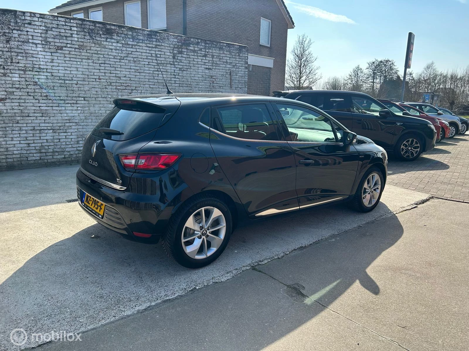 Hoofdafbeelding Renault Clio