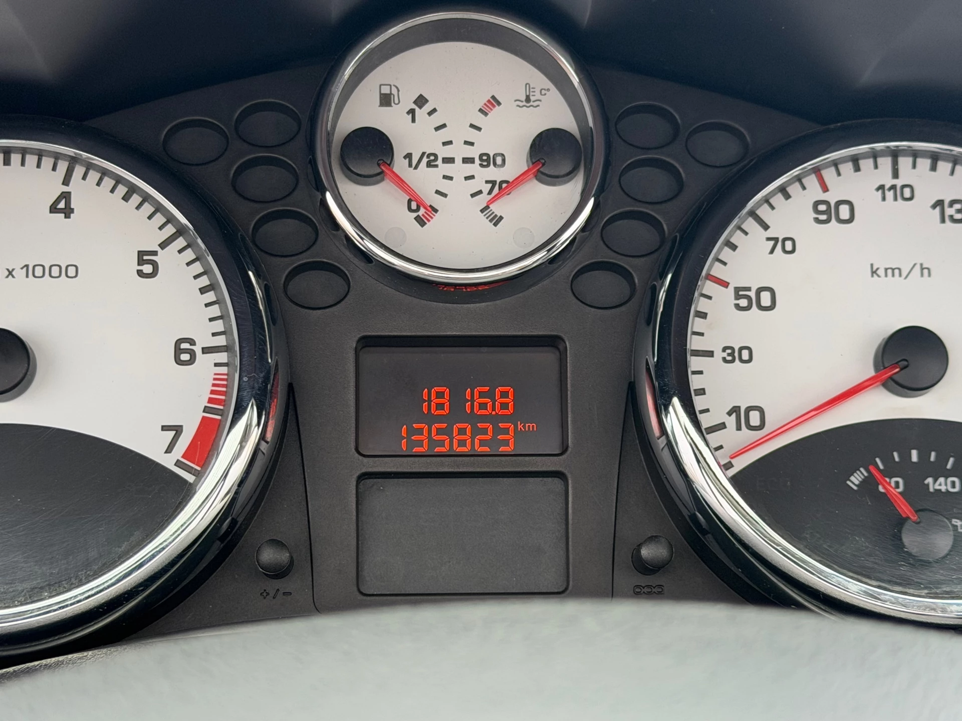Hoofdafbeelding Peugeot 207
